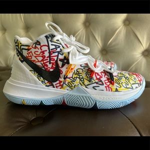 Limited Edition Kyrie 5 keep Sue Bird fresh